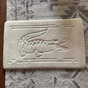 Lacoste Heritage Anti-Microbial Bath Rug, 20" x 32" - Chalk Color